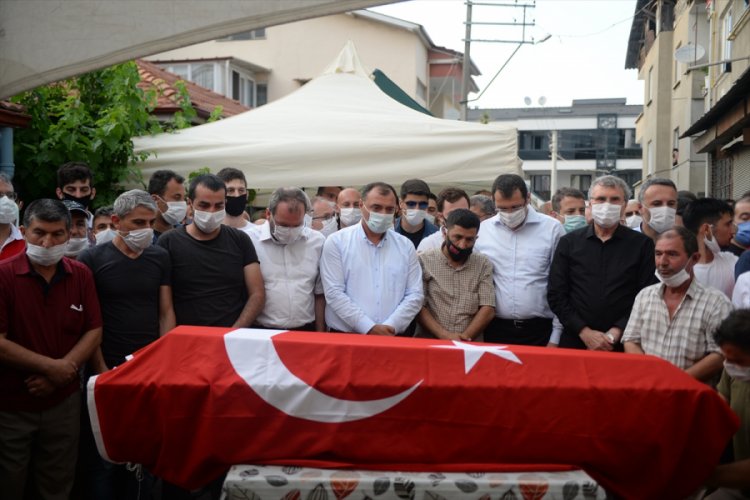 Patlamada hayatını kaybeden Yılmaz'ın cenazesi defnedildi