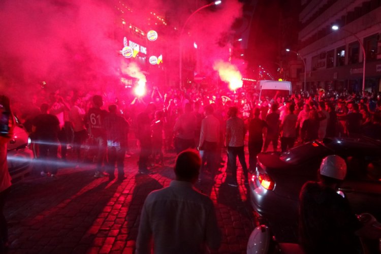Trabzon'da taraftarlar kutlama yaptı