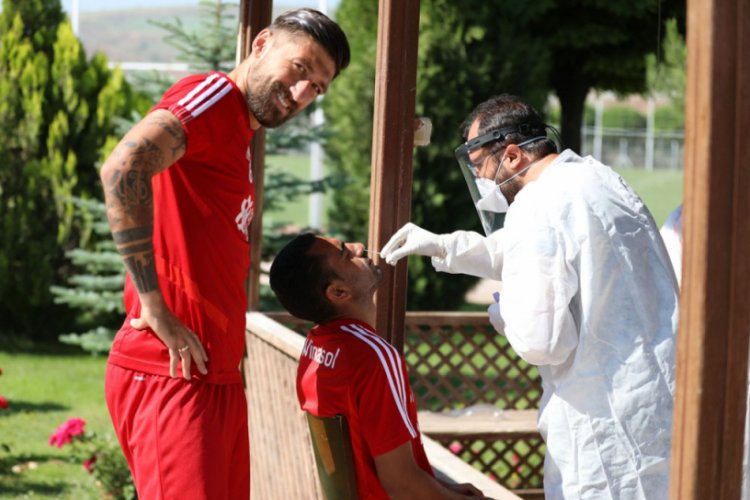Sivasspor'a 9. kez Covid-19 testi