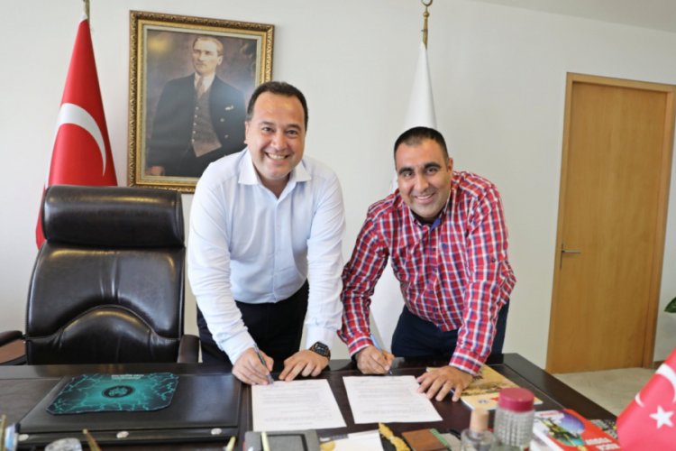 Akhisarspor'a g&ouml;ğ&uuml;s reklamı sponsorluğu