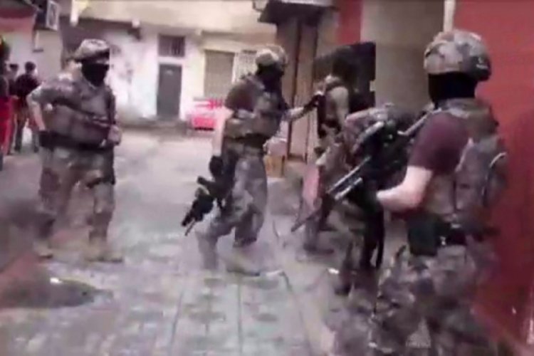 Hava destekli uyuşturucu operasyonu: 38 g&ouml;zaltı