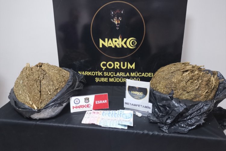 12 kilo 550 gram esrar ele ge&ccedil;irildi