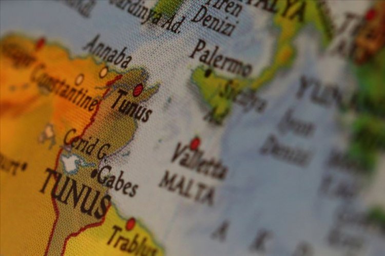 Malta a&ccedil;ıklarında bekletilen g&ouml;&ccedil;menler Avrupa &uuml;lkelerine dağıtılacak