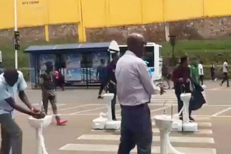 Ruanda, Kovid-19 y&uuml;z&uuml;nden kapatılan havalimanlarını yeniden a&ccedil;ıyor