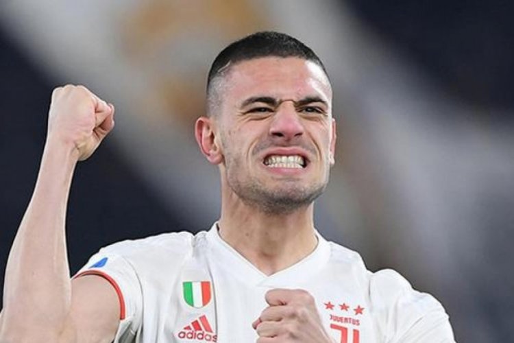Merih Demiral geri d&ouml;n&uuml;yor!
