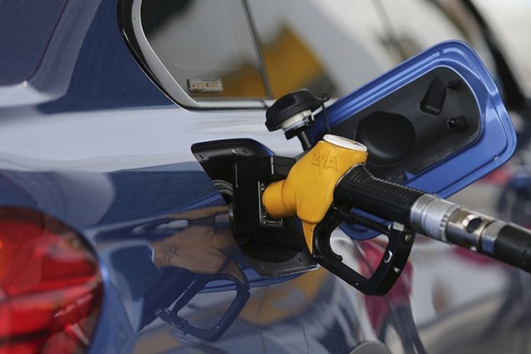 Benzine zam geliyor