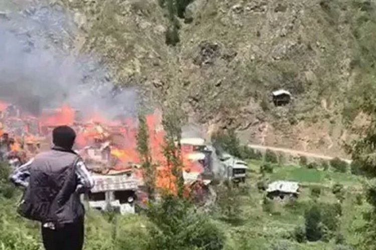 Artvin De Koy Evleri Yaniyor Bursada Bugun Bursa Bursa Haber Bursa Haberi Bursa Haberleri Bursa