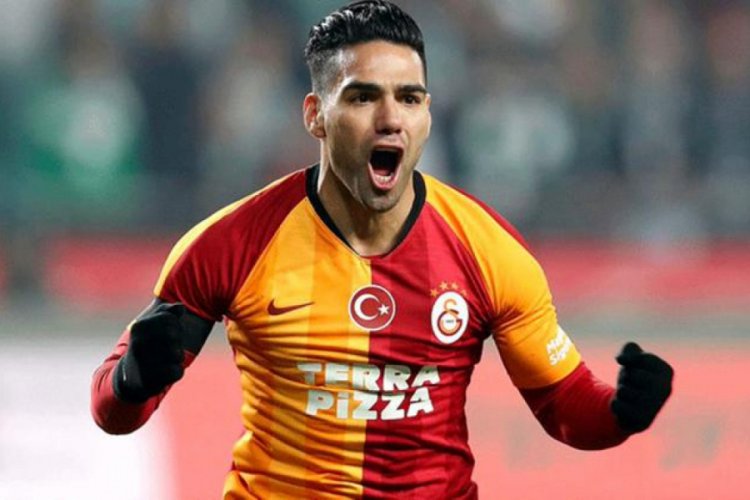 Yıldız golc&uuml; Radamel Falcao Alanyaspor kamp kadrosuna alınmadı