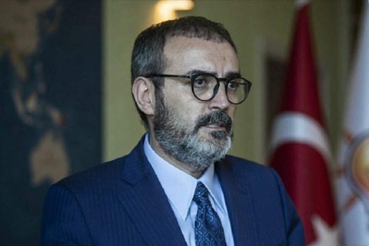 AK Partili &Uuml;nal'dan 'sosyal medya d&uuml;zenlemesi' a&ccedil;ıklaması