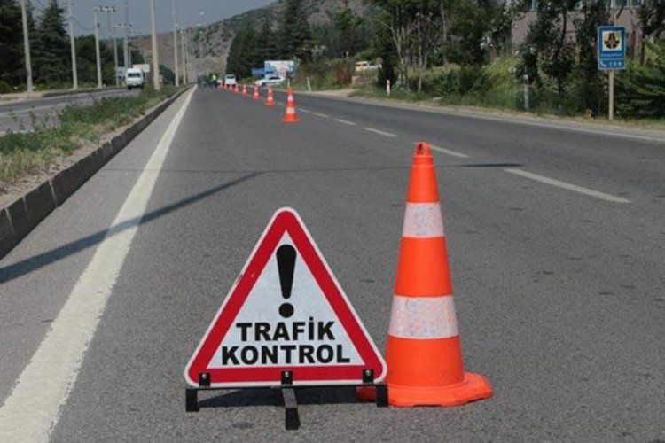Yurt genelinde 3 g&uuml;n s&uuml;ren denetim! 43 bin s&uuml;r&uuml;c&uuml;ye ceza