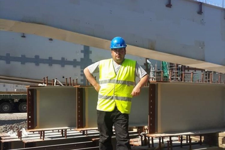 Elektrik akımına kapılan iş&ccedil;i hayatını kaybetti