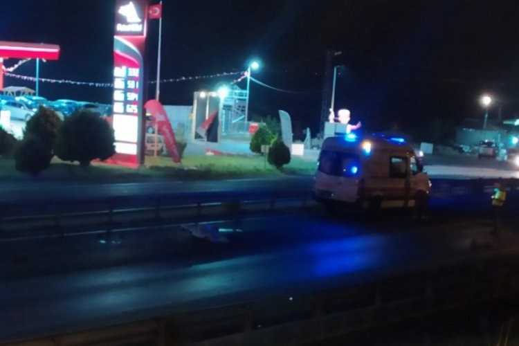 Karşıdan karşıya ge&ccedil;meye ge&ccedil;en yaşlı adam feci şekilde can verdi