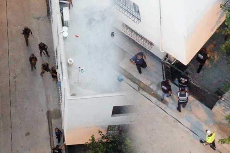 Zehir tacirleri uyuşturucu alışverişini tokalaşarak yapıyorlarmış