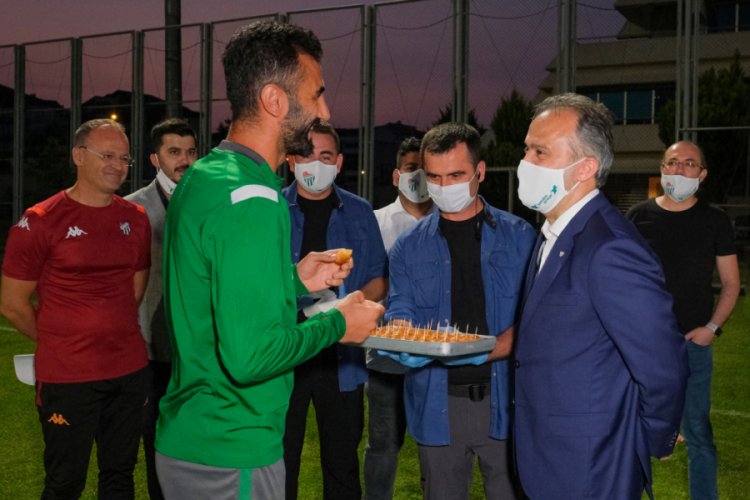 Başkan Aktaş'tan Bursaspor'a prim m&uuml;jdesi!