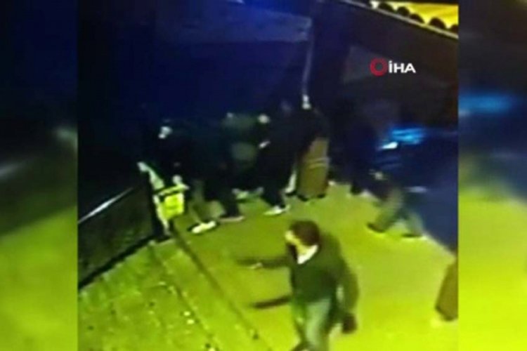 Cami avlusunda dehşet anları kamerada