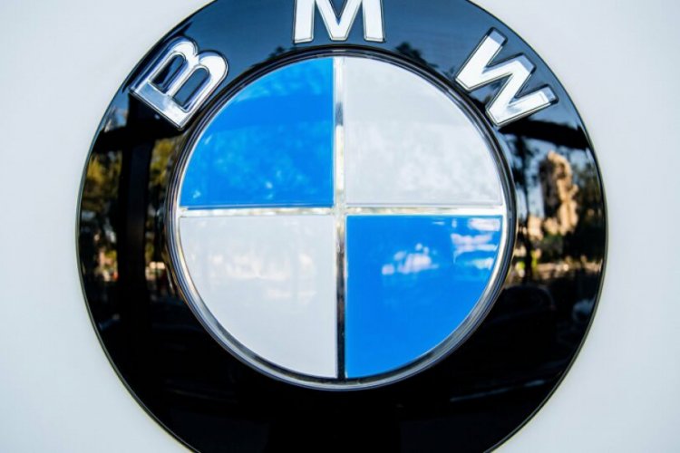 BMW abonelik sistemine ge&ccedil;meye hazırlanıyor