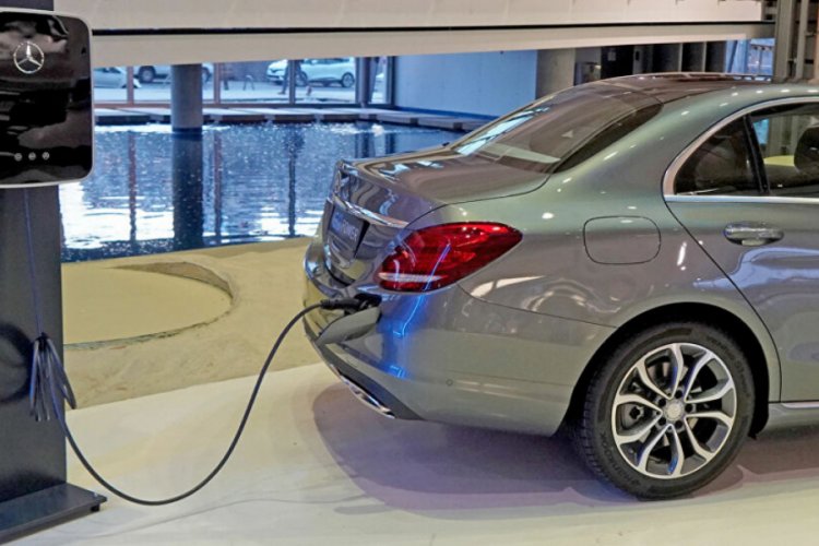 Dizel kan kaybediyor: Elektrikli ara&ccedil; satışlarında y&uuml;zde 92.2 artış