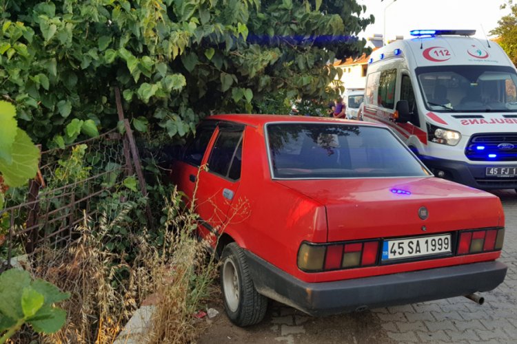 Direksiyon başında kalp krizi ge&ccedil;iren s&uuml;r&uuml;c&uuml; hastanede &ouml;ld&uuml;