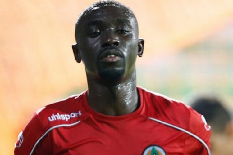 Papiss Cisse gol krallığı yarışında S&ouml;rloth'u ge&ccedil;ti!