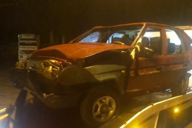 Kırşehir'de otomobil şarampole devrildi: 1 &ouml;l&uuml;, 1 yaralı