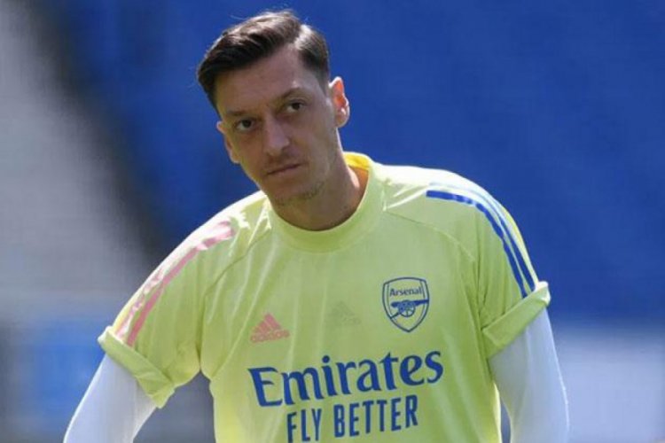 Mesut &Ouml;zil'in transferinde flaş gelişme!