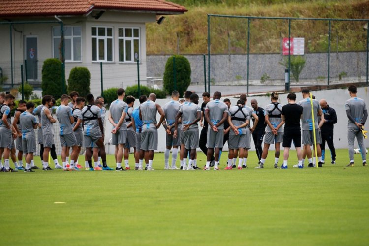 Trabzonspor, Denizlispor ma&ccedil;ı hazırlıklarına moralsiz başladı