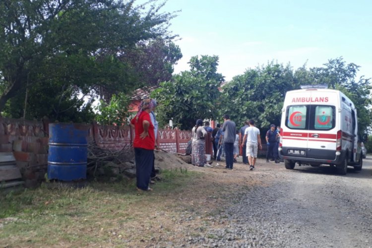 S&ouml;zl&uuml; tartışma kavgaya d&ouml;nd&uuml;: 1 yaralı