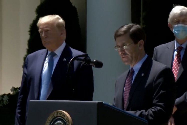 Esper'den Rusya-Taliban iddialarına ilişkin a&ccedil;ıklama