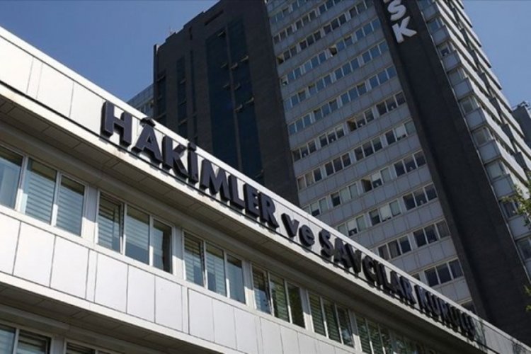 26 hakim ve savcı g&ouml;revden uzaklaştırıldı