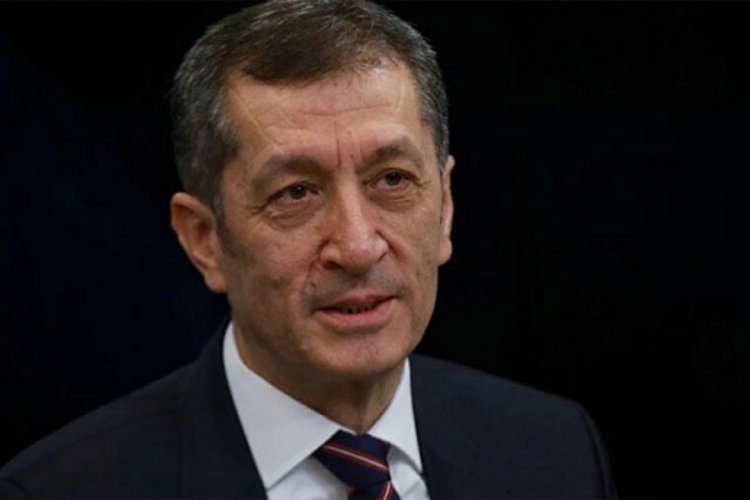 Bakan Sel&ccedil;uk: 'Arkadaş'ı okullara g&ouml;nderdik