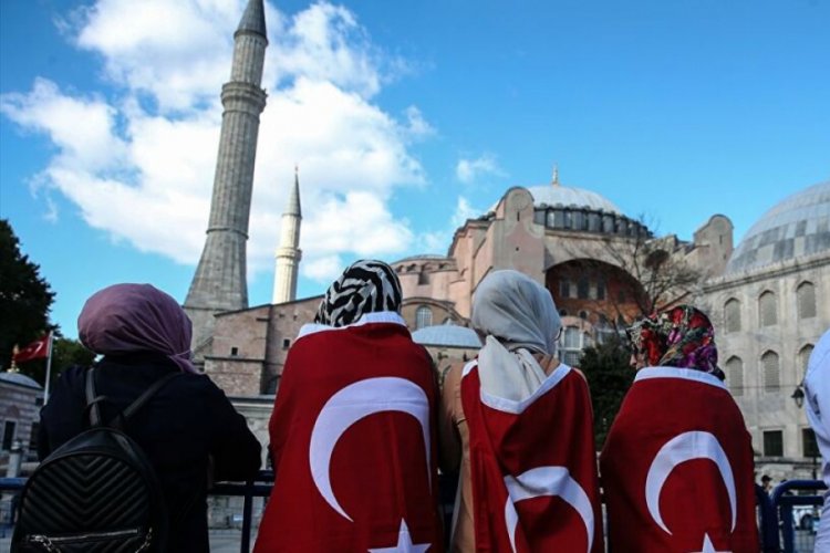Ayasofya kararı sonrası siyasilerden ilk yorumlar