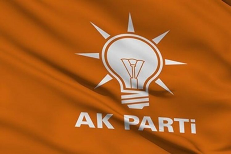 Balıkesir'de AK Parti'nin 5 il&ccedil;e başkanı istifa etti
