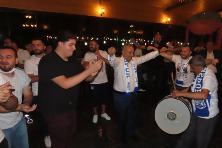 Bursa Yıldırımspor şampiyonluğu dolayısıyla kutladı