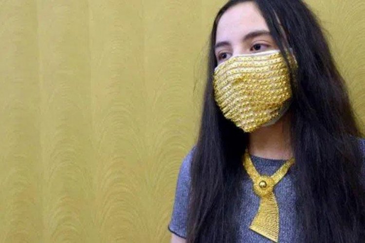 14 bin liraya altın işlemeli maske!
