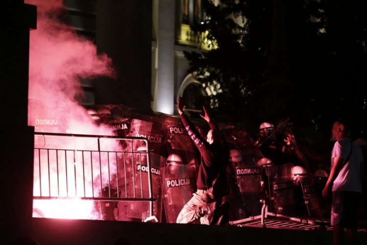 Sırbistan'daki protestolar devam ediyor
