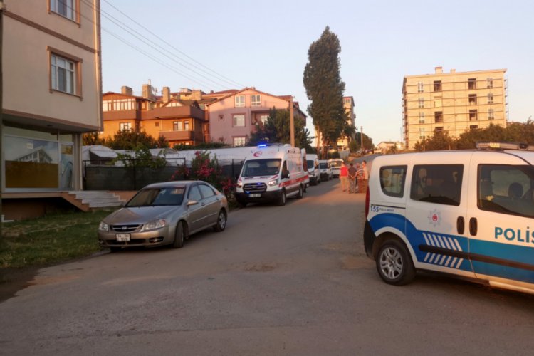 Hobi bah&ccedil;esinde cansız bedeni bulundu