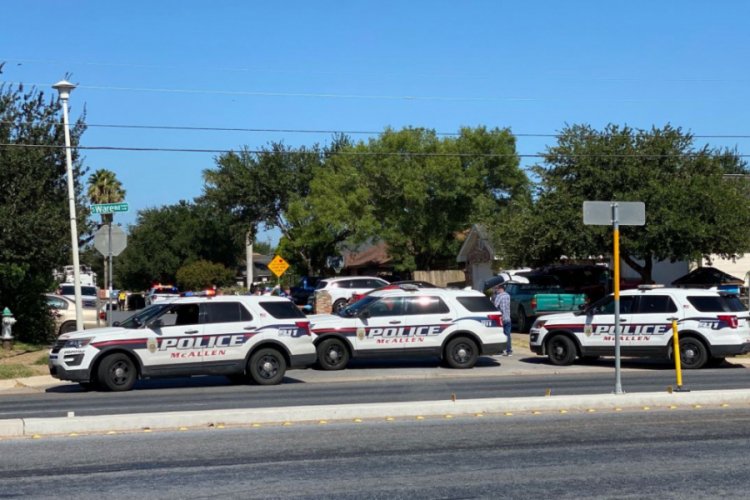 ABD'de silahlı saldırı: 2 polis &ouml;ld&uuml;r&uuml;ld&uuml;