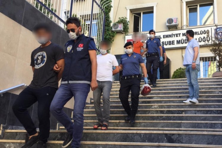 Mekan sahiplerini darp edip gasp eden &ccedil;eteye operasyon: 12 g&ouml;zaltı