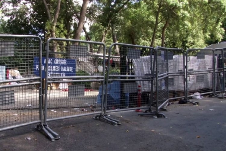 &Ccedil;adırlarda kalan 60 Fas vatandaşı, u&ccedil;uşların a&ccedil;ılmasını bekliyor