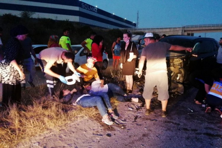 2 ara&ccedil; ters y&ouml;ne girdi! Ortalık savaş alanına d&ouml;nd&uuml;