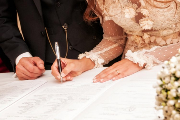 Korona vakaları artınca nikah işlemleri durduruldu