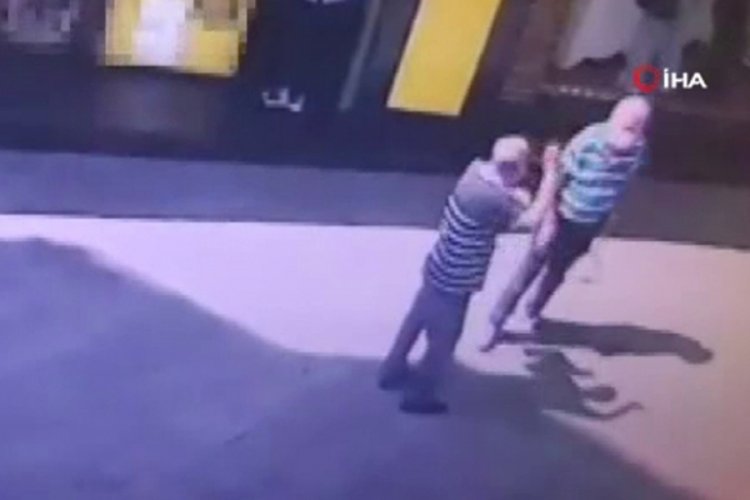 60 yaşındaki adam yankesicilik yaparken su&ccedil;&uuml;st&uuml; yakalandı