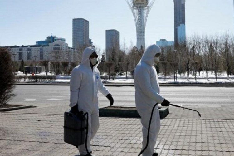 Kazakistan'da karantina uygulaması ay sonuna kadar uzatıldı