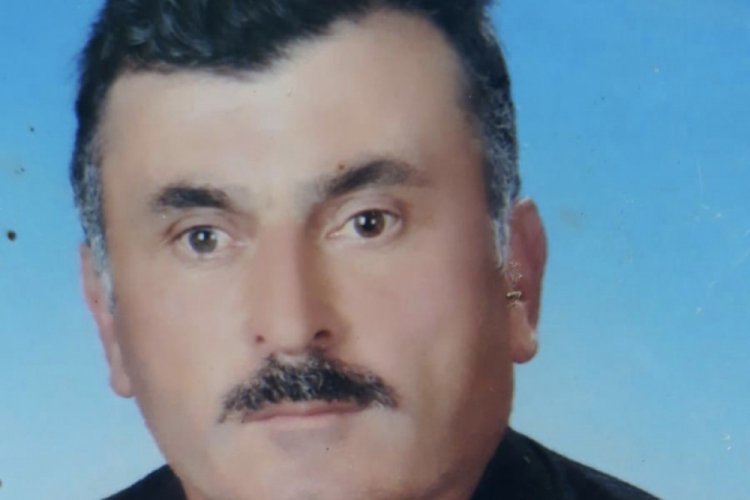Tarlasında &ouml;l&uuml; bulundu