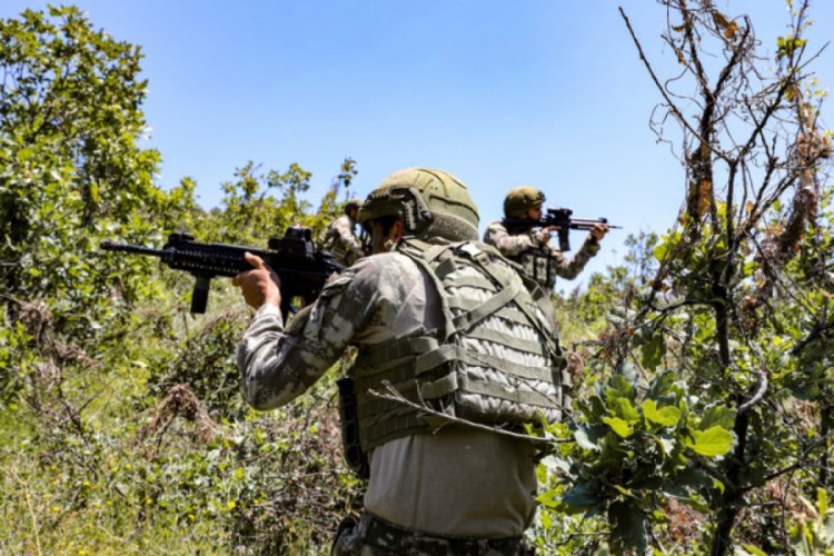 MSB: Irak'ın kuzeyinden ka&ccedil;an 4 ter&ouml;rist teslim oldu