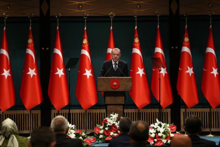 Cumhurbaşkanı Erdoğan: Salgının zirve d&ouml;nemini geride bıraktık