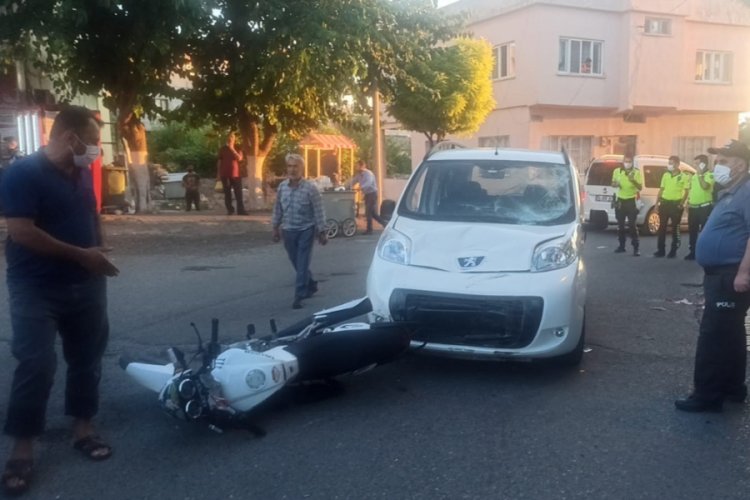 Otomobil ile motosiklet &ccedil;arpıştı: 2 yaralı