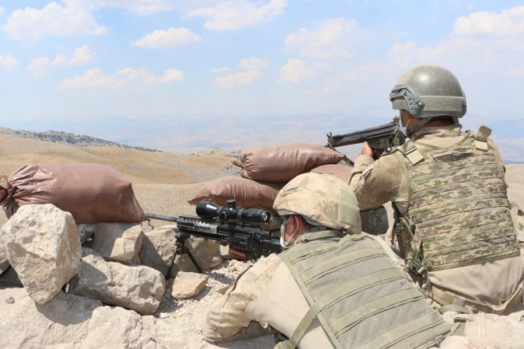 G&uuml;venlik g&uuml;&ccedil;leri, Cudi Dağı'nda ter&ouml;ristlerin izini s&uuml;r&uuml;yor