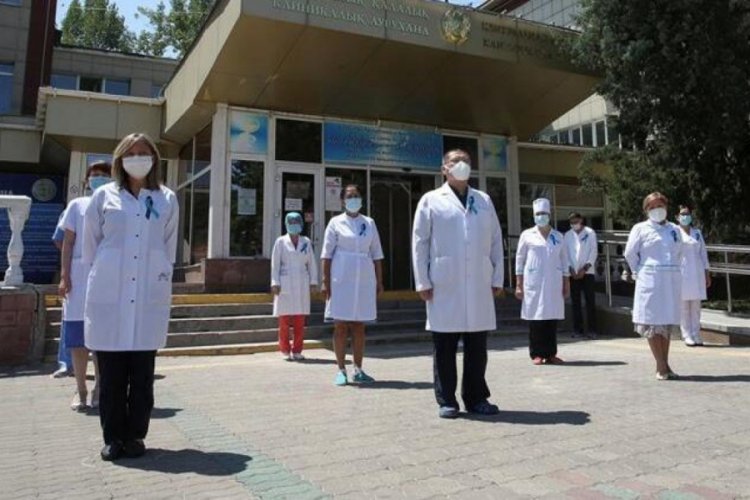 Kazakistan'da son 24 saatte 1759 yeni koronavir&uuml;s vakası