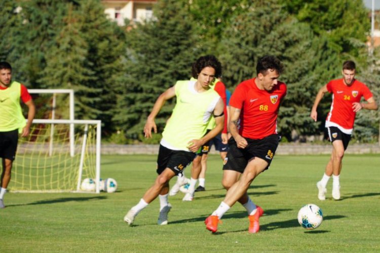 Kayserispor'da Başakşehir ma&ccedil;ı hazırlıkları s&uuml;r&uuml;yor